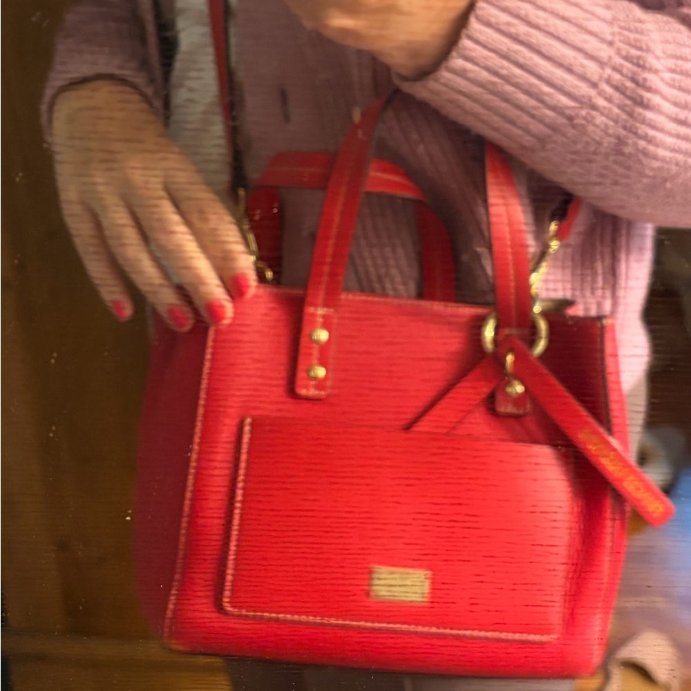 Frances Valentine Red Structured Tote/Crossbody Bag with Gold Hardware - Picture 2 of 7